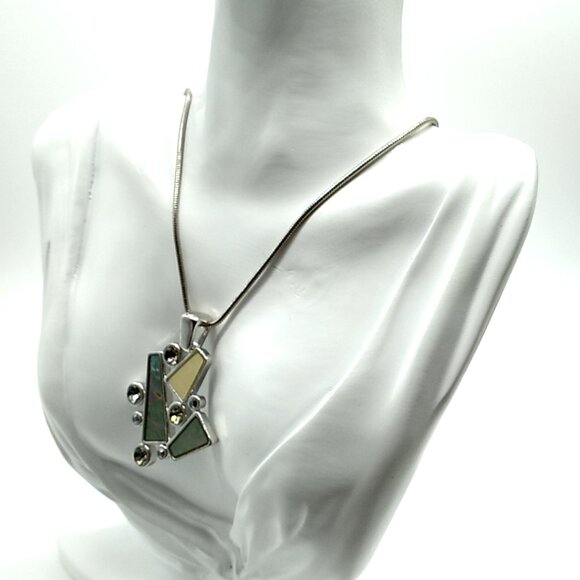 Lia Sophia Pendant Necklace Abstract Mother of Pearl Crystal Silver Tone Signed - Picture 4 of 14